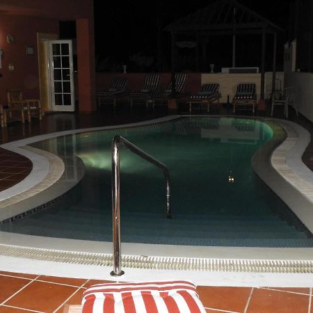 Dream Villa Адехе Экстерьер фото