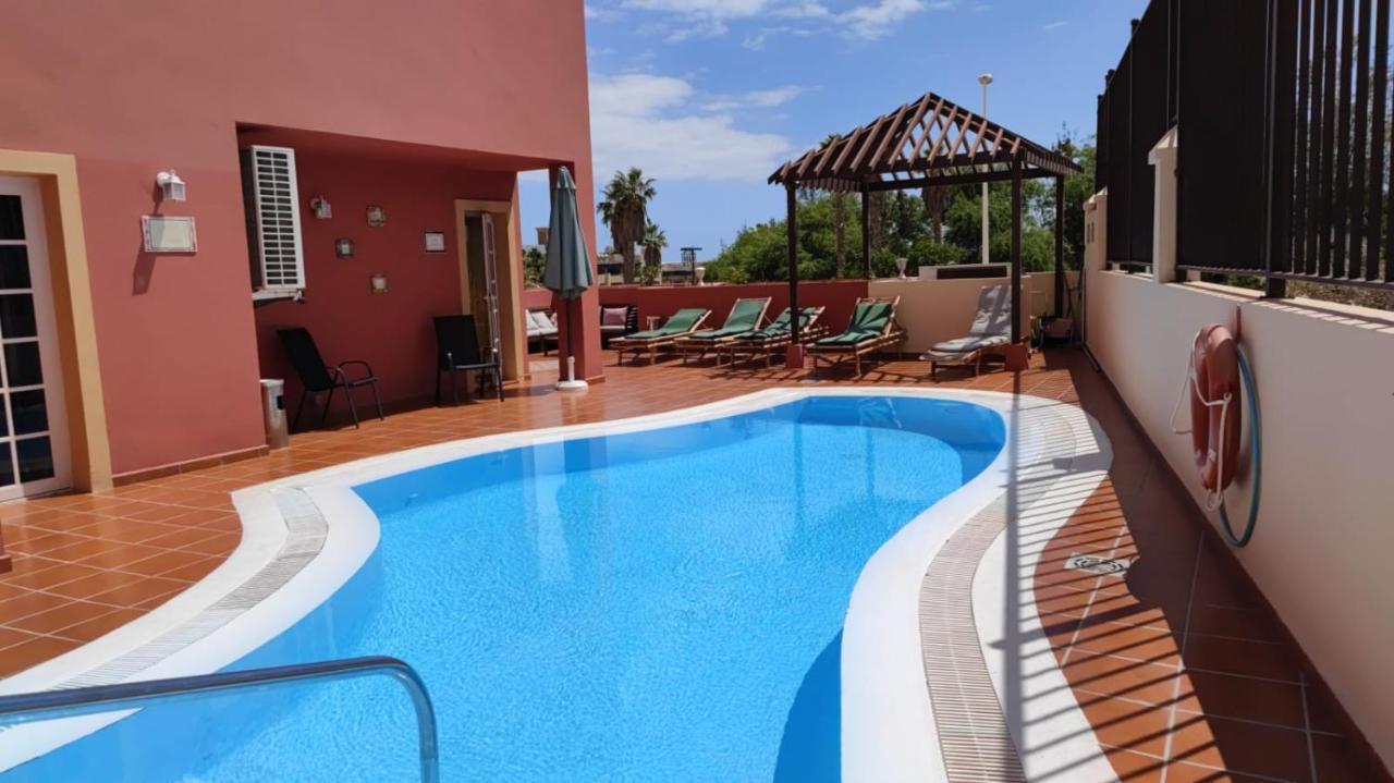 Dream Villa Адехе Экстерьер фото